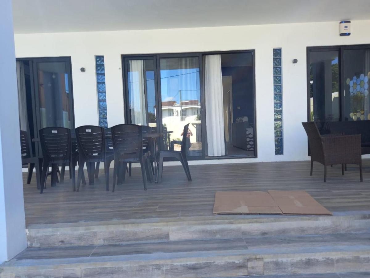 At Pereybere Grand Bay